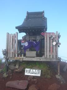 NQU@KRR.jpg